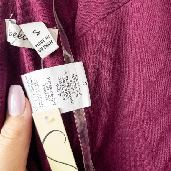 Speechless Women's Scalloped Fit & Flare Mini Wine Colored Party Formal Dress - Picture 6 of 7